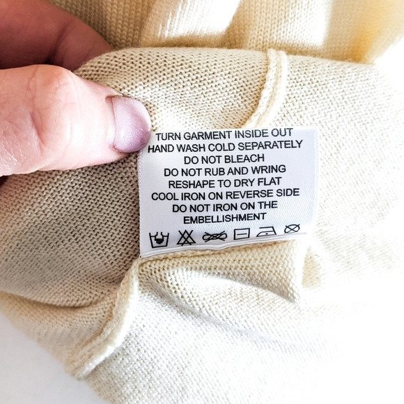 Tory Burch EMBELLISHED Long Sleeve Sweater 100% Merino Wool - Picture 8 of 8